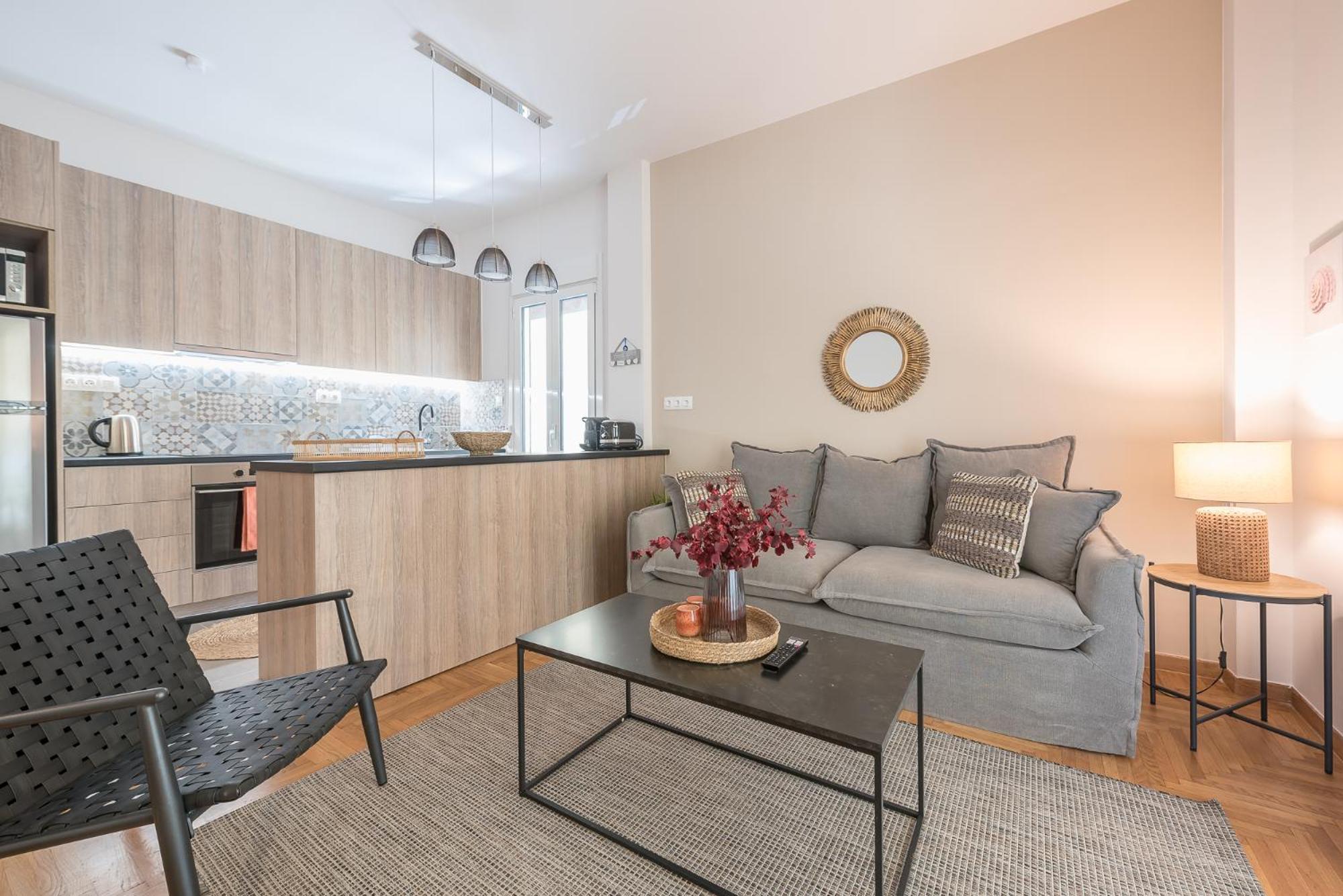 Gem In Koukaki Apartment